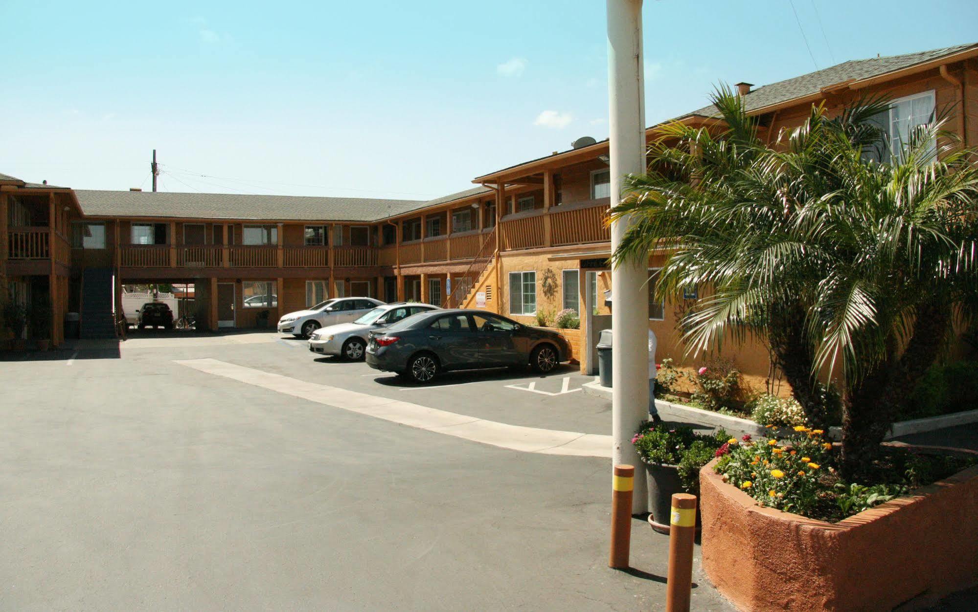 Navajo Lodge Lemon Grove Exteriér fotografie