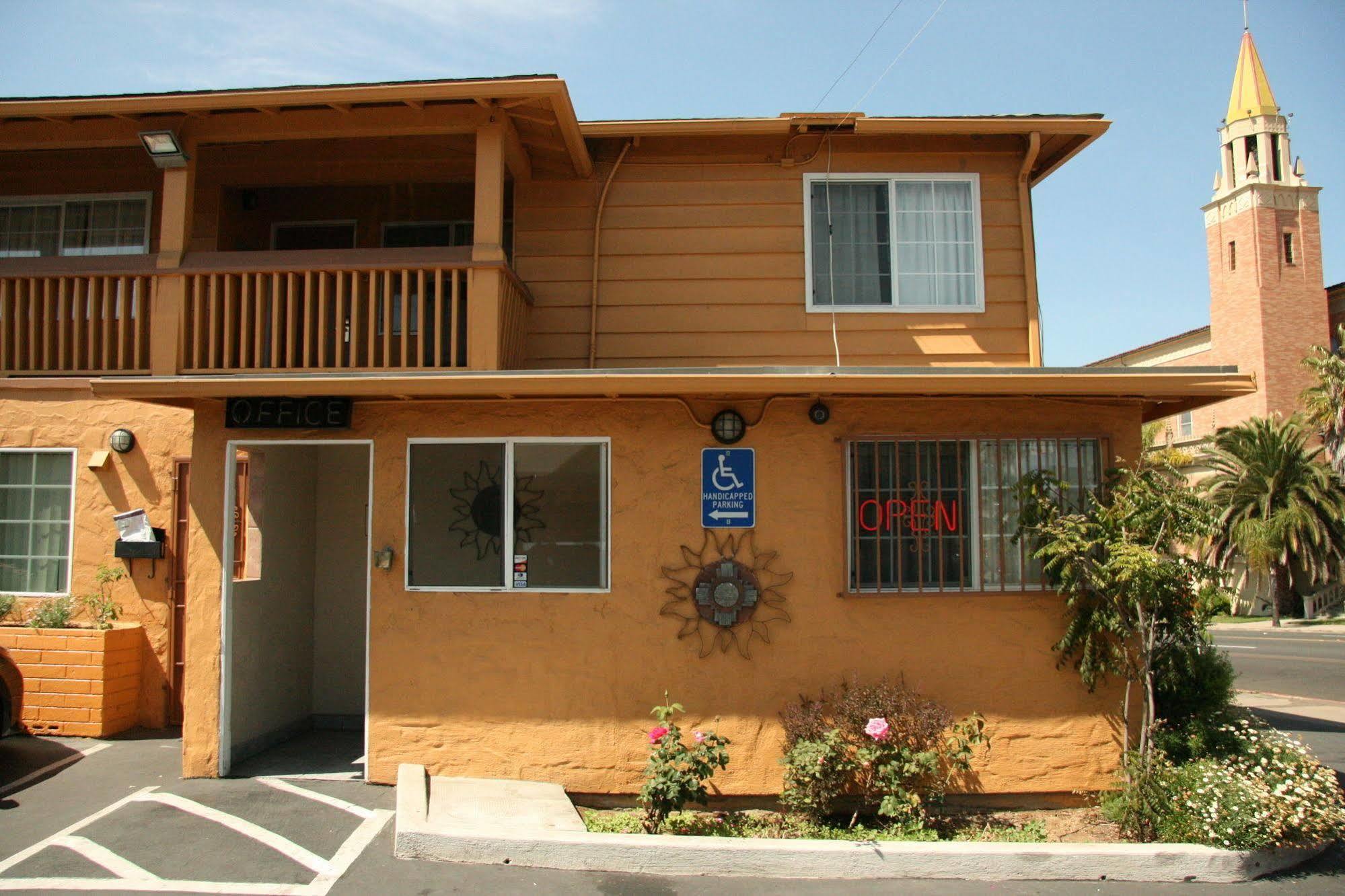 Navajo Lodge Lemon Grove Exteriér fotografie