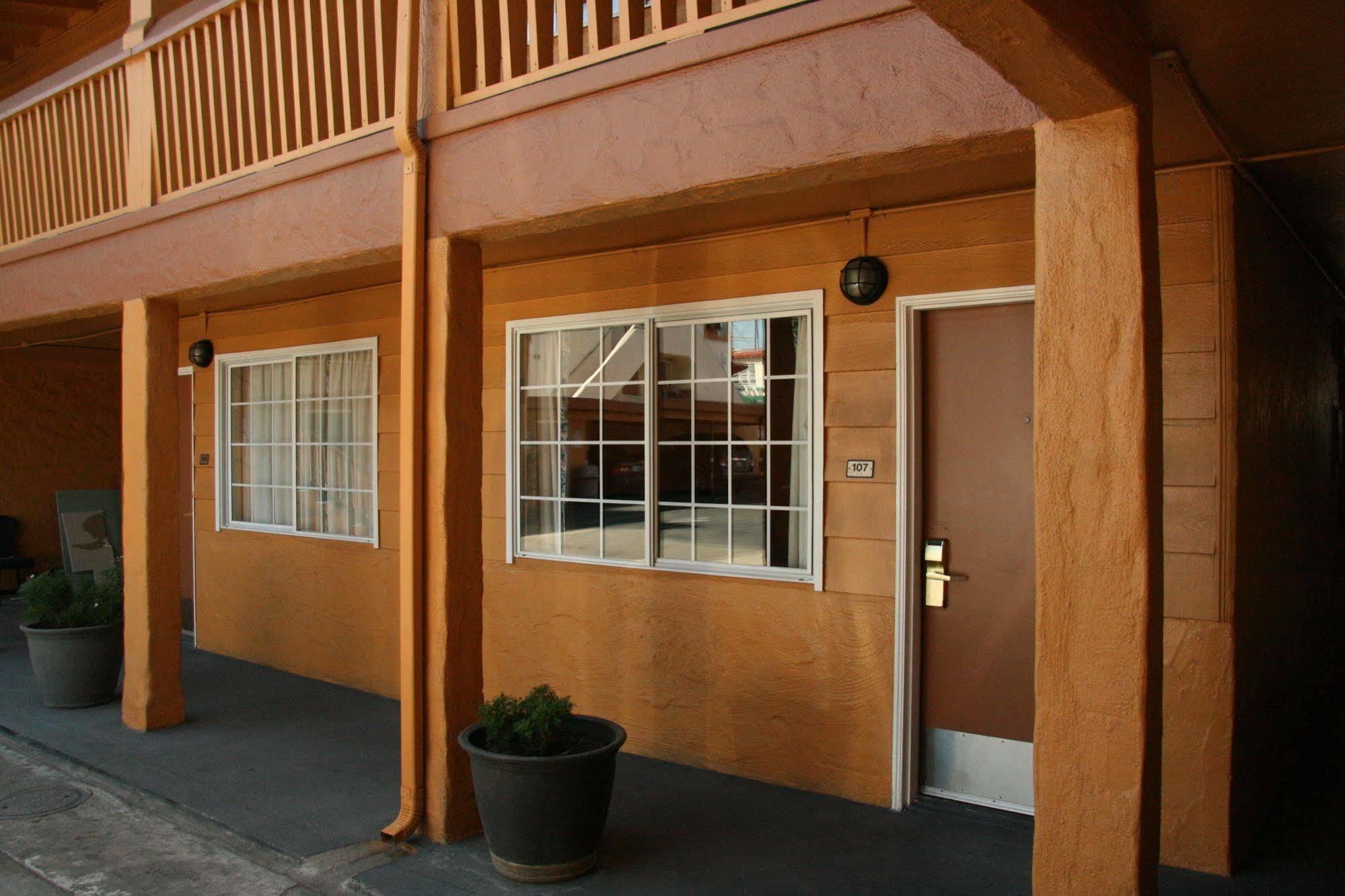 Navajo Lodge Lemon Grove Exteriér fotografie